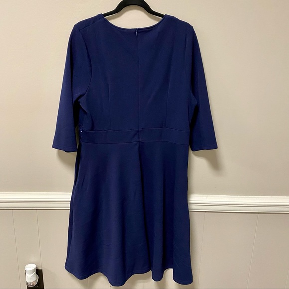 Owin Dark Blue Dress 👗 Sz XL NWT Pockets & Keyhole Neck - Picture 5 of 7
